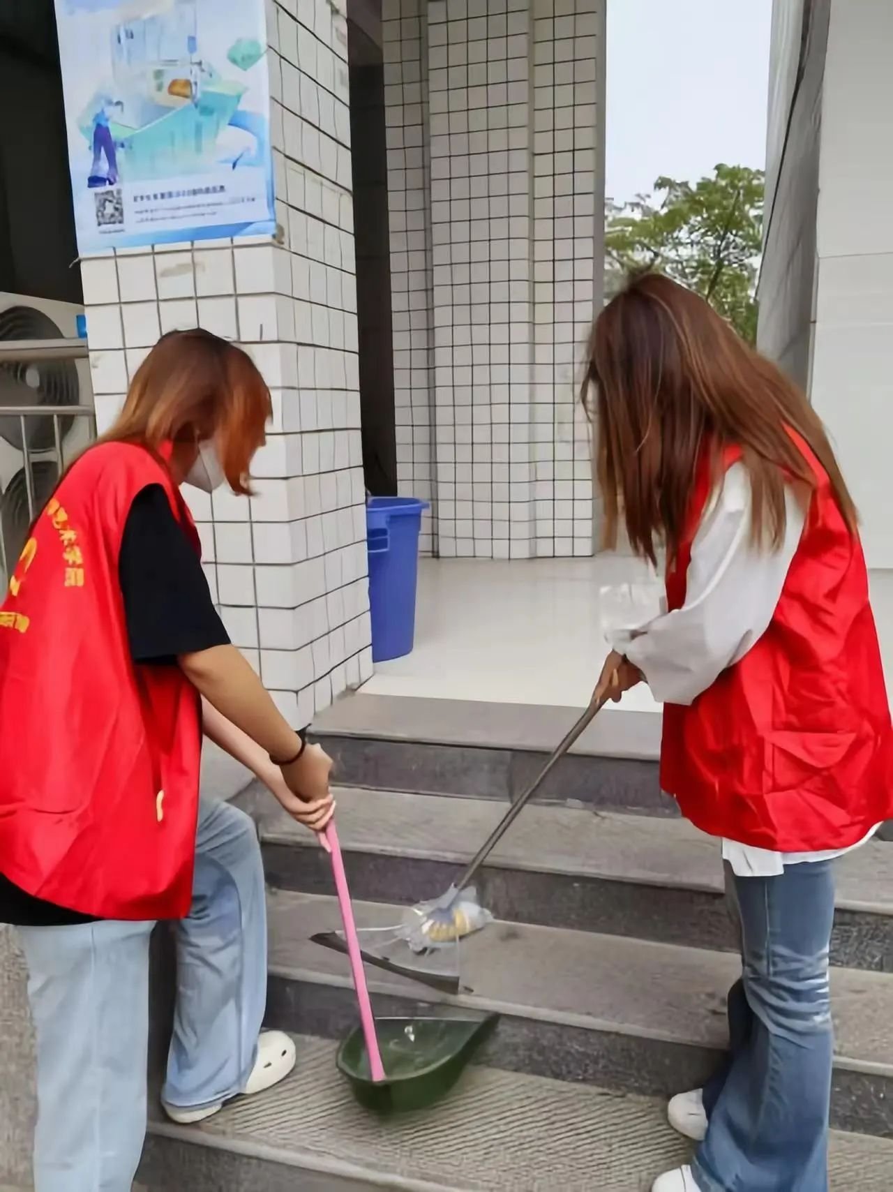 青春暖夕阳——石家庄幼儿师范高等专科学校“童心未泯”志愿服务队2026年助老行动纪实